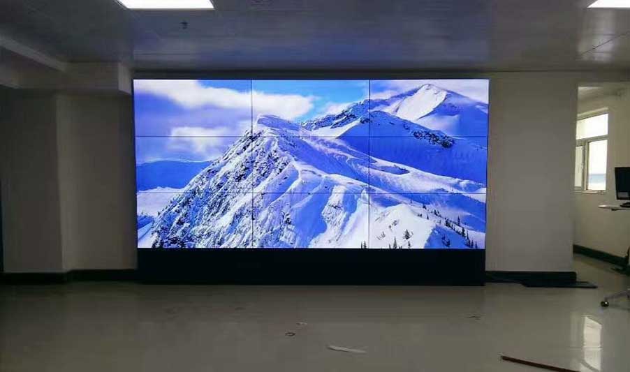 Cabinet LCD video wall project